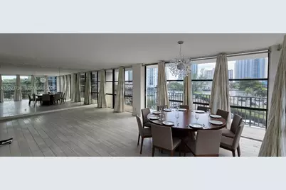 800 Parkview Dr #430, Hallandale Beach, FL 33009 - Photo 11