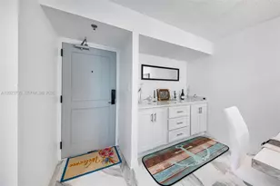 320 Seaview Ct, Other City - In The State Of Florida, FL 34145 - Photo 9