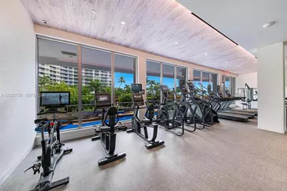 320 Seaview Court #2-1207, Other City - In The State Of Florida, FL 34145 - Photo 5