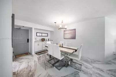 320 Seaview Court #2-1207, Marco Island, FL 34145 - Photo 15