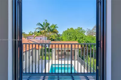 519 Alhambra Cir, Coral Gables, FL 33134 - Photo 55