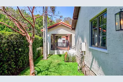 519 Alhambra Cir, Coral Gables, FL 33134 - Photo 25