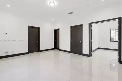 519 Alhambra Cir, Coral Gables, FL 33134 - Photo 35