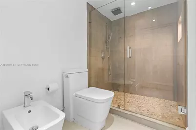 1541 Brickell Ave #C1607, Miami, FL 33129 - Photo 31