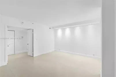 1541 Brickell Ave #C1607, Miami, FL 33129 - Photo 27