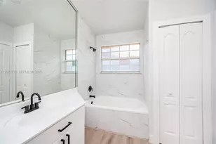 16452 SW 99th Ln, Miami, FL 33196 - Photo 15