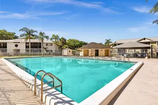 831 NE 199th St, Miami, FL 33179 - Photo 29