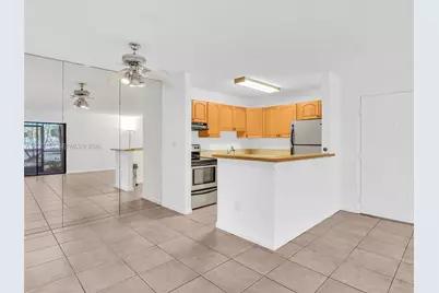 831 NE 199th St #101-34, Miami, FL 33179 - Photo 11