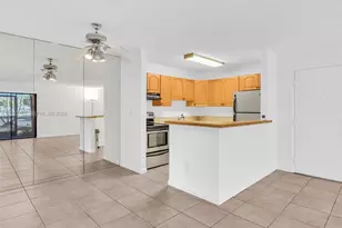 831 NE 199th St, Miami, FL 33179 - Photo 11