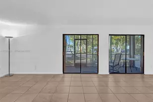 831 NE 199th St, Miami, FL 33179 - Photo 9