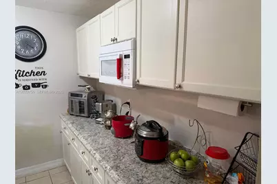 1245 W 24th St #118, Hialeah, FL 33010 - Photo 7