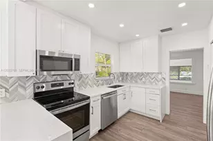 900 Tangier St, Coral Gables, FL 33134 - Photo 13