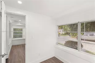 900 Tangier St, Coral Gables, FL 33134 - Photo 5