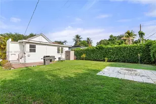 900 Tangier St, Coral Gables, FL 33134 - Photo 37