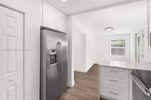 900 Tangier St, Coral Gables, FL 33134 - Photo 19