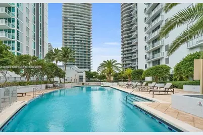 1060 Brickell Ave #3109, Miami, FL 33131 - Photo 13