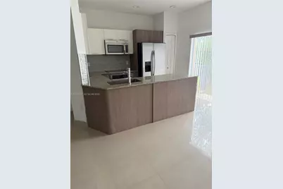 10803 NW 83rd St #2-1, Doral, FL 33178 - Photo 5