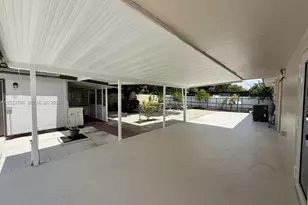 19255 NW 47th Pl, Miami Gardens, FL 33055 - Photo 15