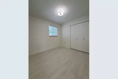 19255 NW 47th Pl, Miami Gardens, FL 33055 - Photo 9
