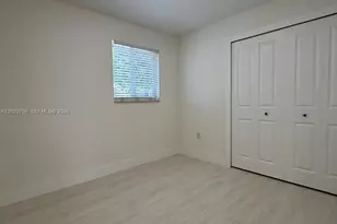 19255 NW 47th Pl, Miami Gardens, FL 33055 - Photo 9