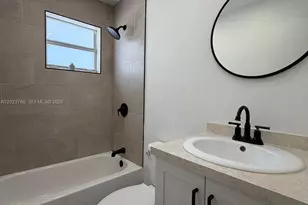 19255 NW 47th Pl, Miami Gardens, FL 33055 - Photo 7