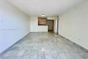 1155 Brickell Bay Dr, Miami, FL 33131 - Photo 7