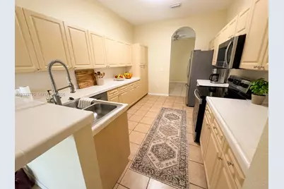 2363 SE 19th St, Homestead, FL 33035 - Photo 7