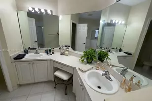2363 SE 19th St, Homestead, FL 33035 - Photo 11