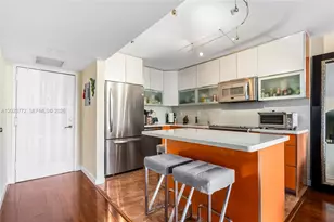 600 SW Parkview Dr, Hallandale Beach, FL 33009 - Photo 13