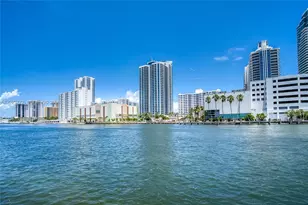 600 SW Parkview Dr, Hallandale Beach, FL 33009 - Photo 29