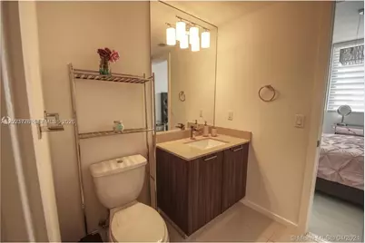 5300 Paseo Blvd   Unit 401 #401, Doral, FL 33166 - Photo 23