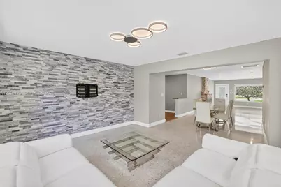 709 NW 9th Ct, Hallandale Beach, FL 33009 - Photo 35