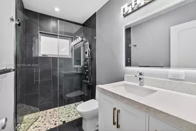 709 NW 9th Ct, Hallandale Beach, FL 33009 - Photo 29