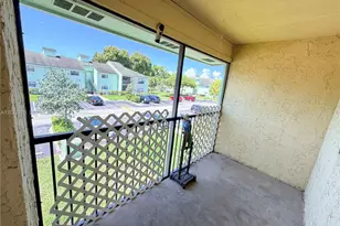 3968 NW 87th Ave, Sunrise, FL 33351 - Photo 9