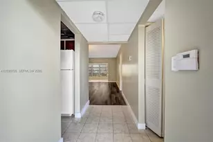 1030 Country Club Dr, Margate, FL 33063 - Photo 3