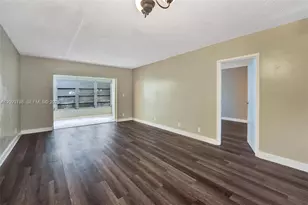1030 Country Club Dr, Margate, FL 33063 - Photo 11