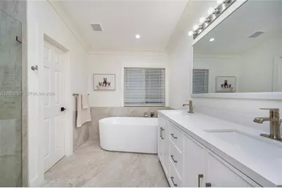 1601 SW 106th Ter, Davie, FL 33324 - Photo 27