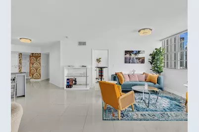 [Address not provided], Miami, FL 33131 - Photo 13