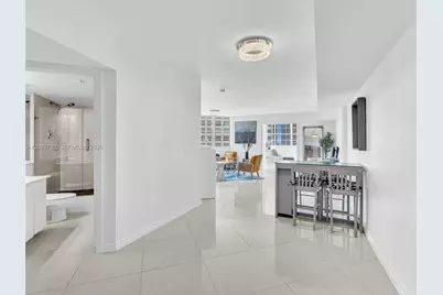 [Address not provided], Miami, FL 33131 - Photo 3