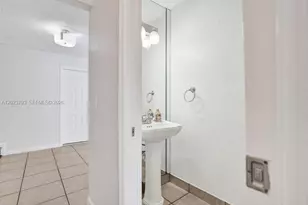 21461 Sawmill Ct, Boca Raton, FL 33498 - Photo 95