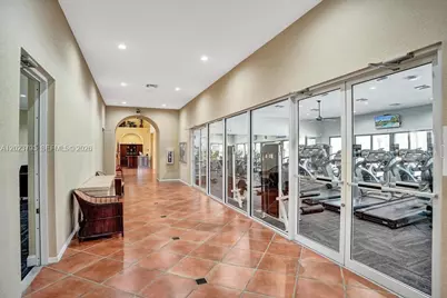 21461 Sawmill Ct, Boca Raton, FL 33498 - Photo 23