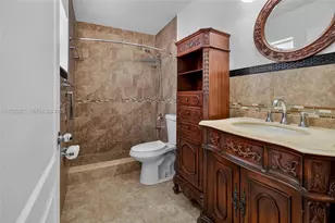 2514 W 74th St, Hialeah, FL 33016 - Photo 19