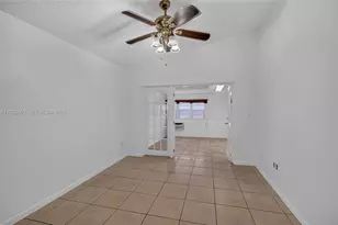 2514 W 74th St, Hialeah, FL 33016 - Photo 11