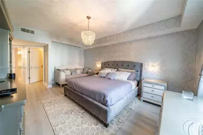 19900 E Country Club Dr #1120, Aventura, FL 33180 - Photo 11