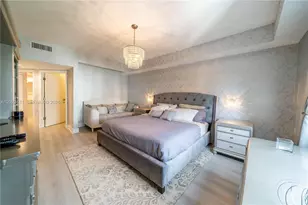 19900 E Country Club Dr, Aventura, FL 33180 - Photo 11