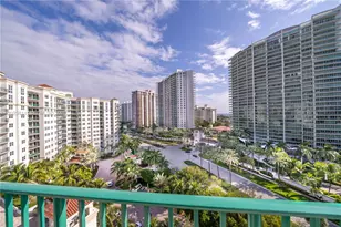 19900 E Country Club Dr, Aventura, FL 33180 - Photo 3