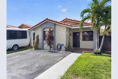 2462 W 65th St, Hialeah, FL 33016 - Photo 3