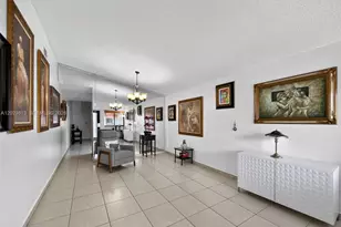 2462 W 65th St, Hialeah, FL 33016 - Photo 9