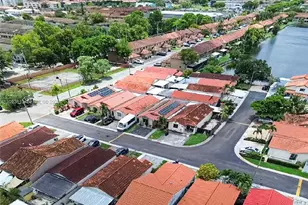 2462 W 65th St, Hialeah, FL 33016 - Photo 37