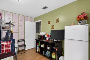 2462 W 65th St, Hialeah, FL 33016 - Photo 27